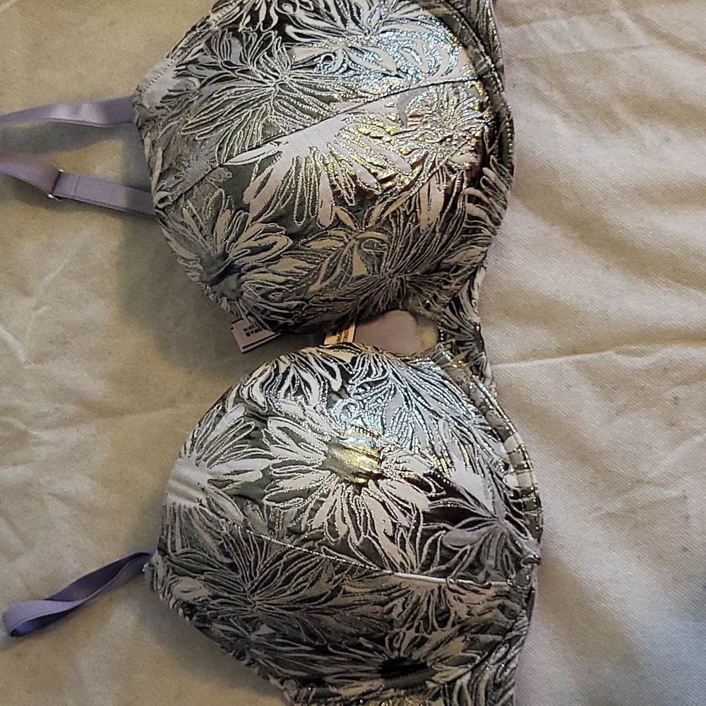 Push up bra